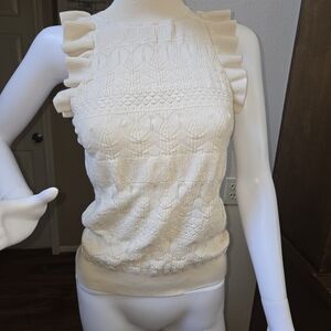 Who What Wear Cream Textured Sleeveless Blouse